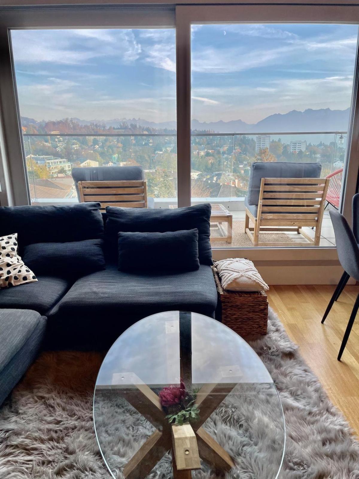 Penthouse 360 View 2br, Large Terrace